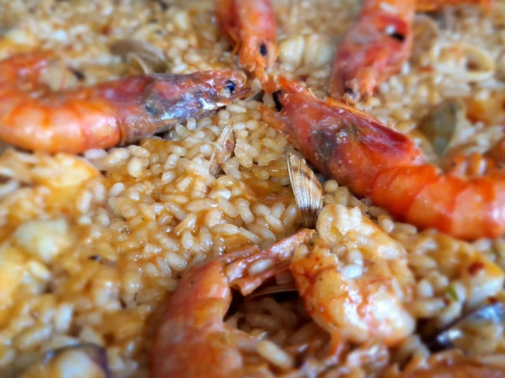 Rice with langoustines and prawns, close up